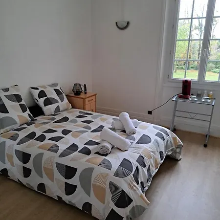 Good Life 3 Apartment